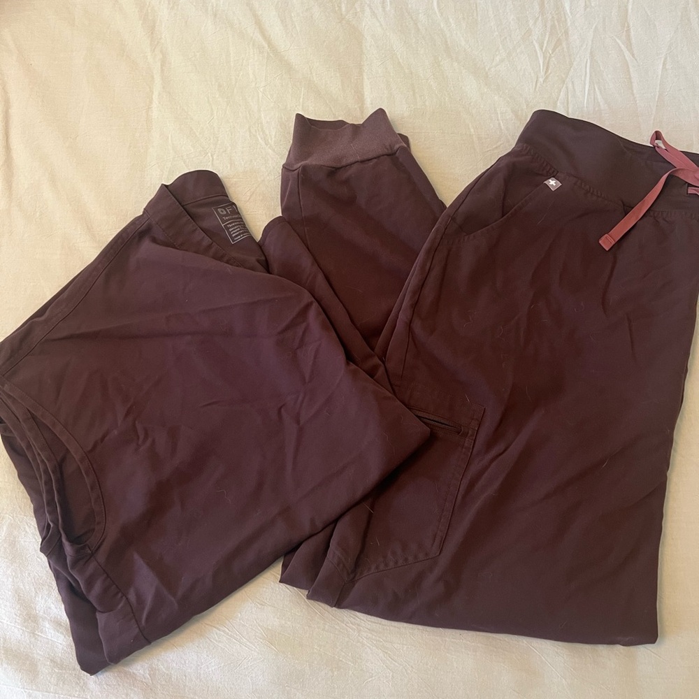 Figs Technical Collection Brown Pants and matching Top
